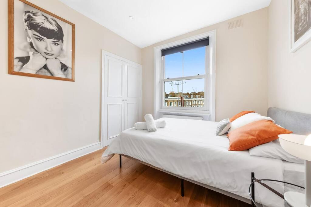 Spacious Sleep 11 With Terrace In Earls Court Ec99 London Kültér fotó