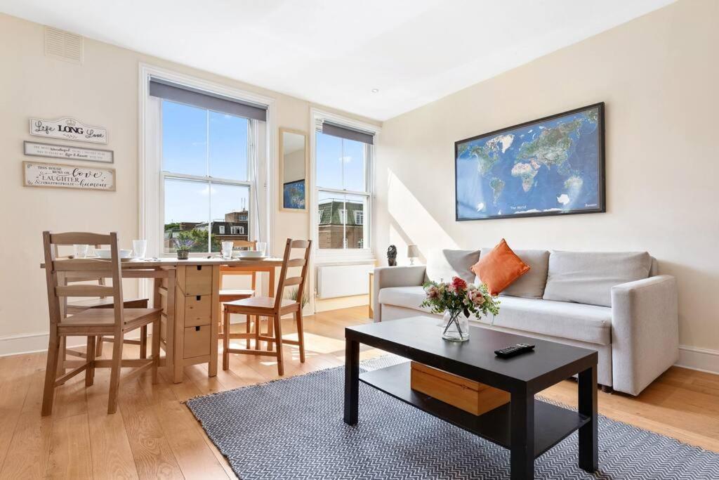 Spacious Sleep 11 With Terrace In Earls Court Ec99 London Kültér fotó